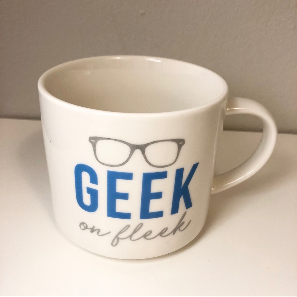 🤓”Geek on fleek” Mug